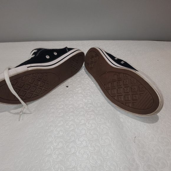 Womens Converse Chuck Taylor Low Cut - Picture 4 of 5